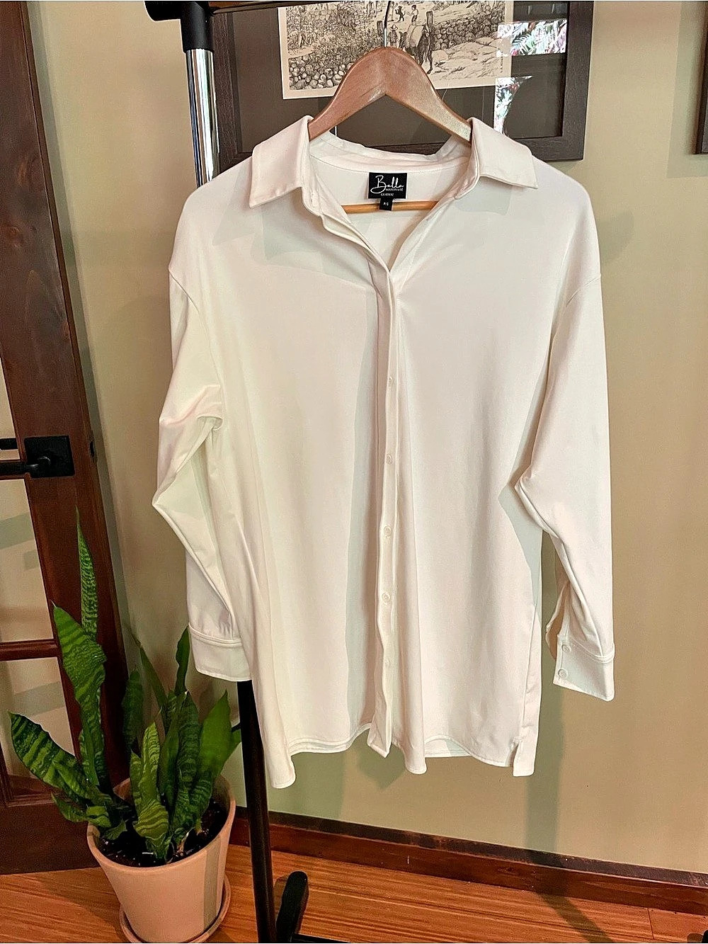 Maternity Blouse in White Size small